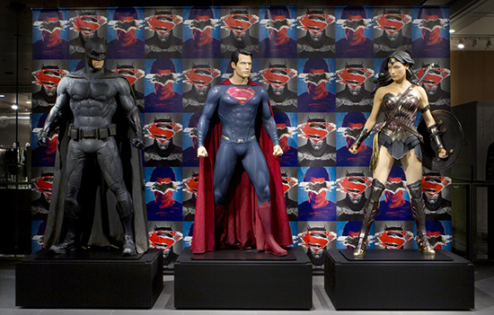 ★コスチューム_メイン_48A9382